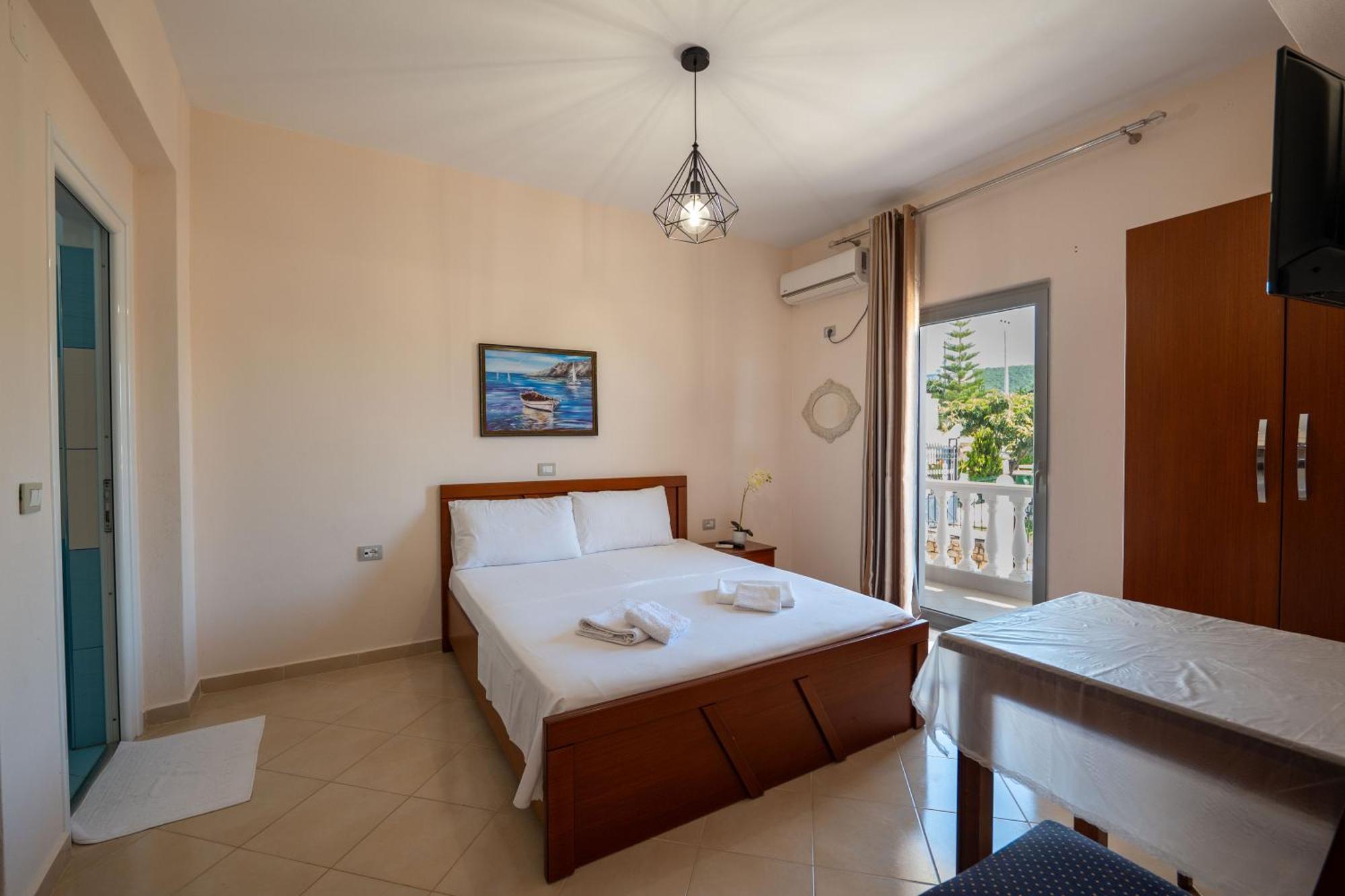 Villa Sunny Ksamil Exteriör bild